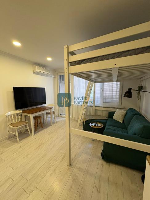 Predaj garsónka, loggia, Staré mesto, kompletná rekonštrukcia