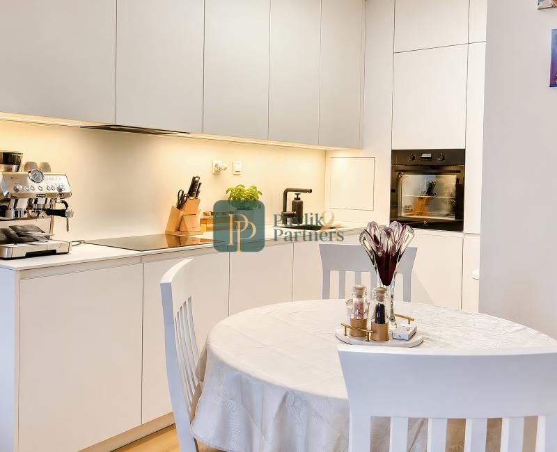Predaj luxusný 2izbový byt pod Hradom, novostavba, parkovacie miesto