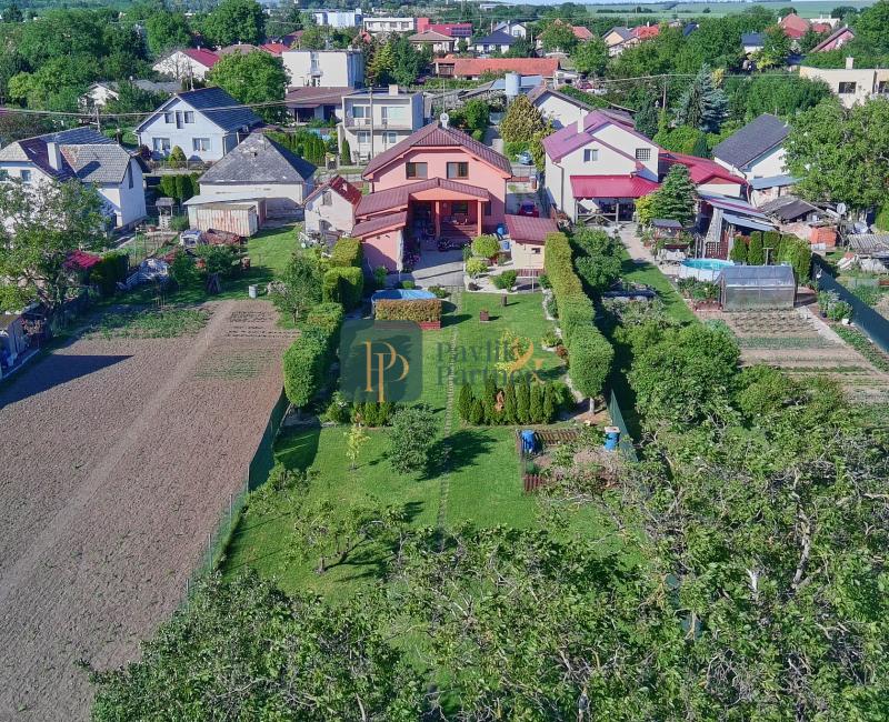 Predaj 5 izbový rodinný dom, Cabaj, krásny 14 á pozemok