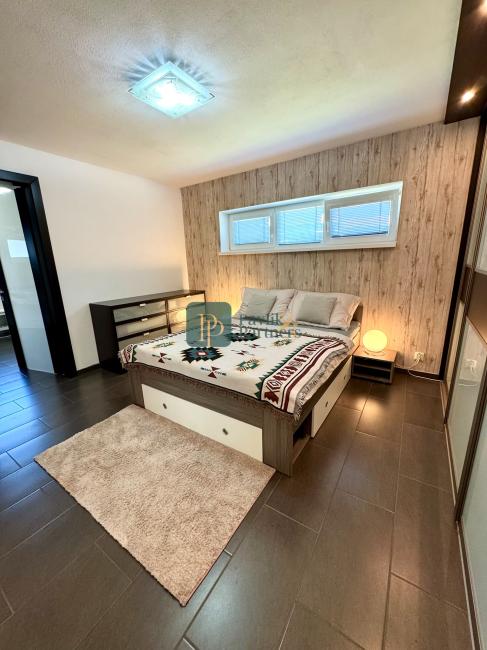 Predaj 2izbový RD Zobor za cenu bytu, 90m2, pozemok 1,6 á