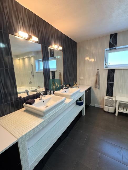 Predaj 2izbový RD Zobor za cenu bytu, 90m2, pozemok 1,6 á