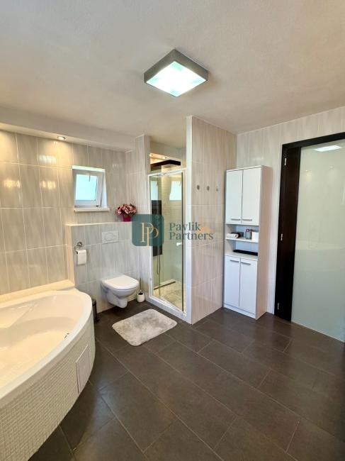Predaj 2izbový RD Zobor za cenu bytu, 90m2, pozemok 1,6 á