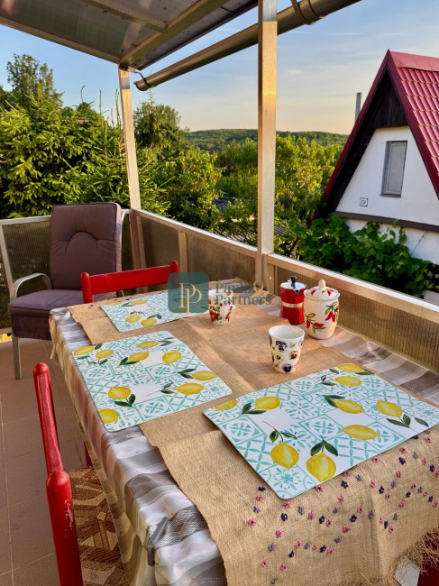 Predaj záhradná chatka murovaná, 376m2 pozemok, krásne západy slnka, Kynek