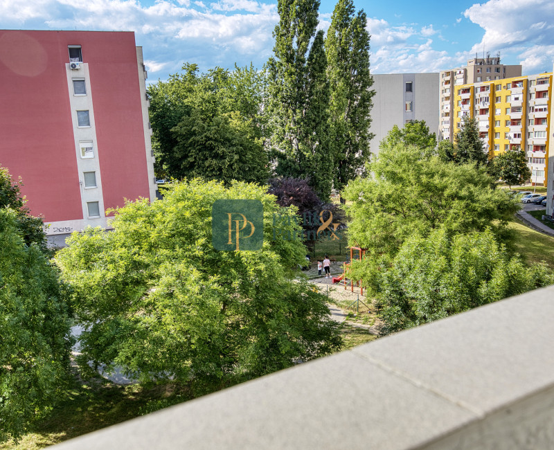 Predaj 3 izbový byt, balkón, 68m2, Klokočina