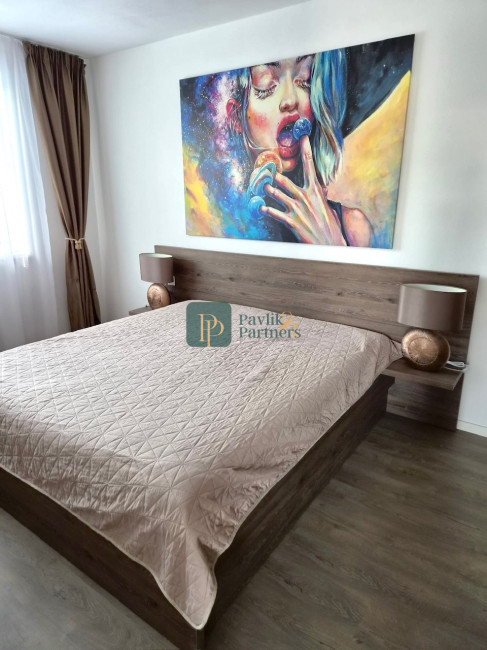 Prenájom 2 izbový byt, novostavba, 40m2 terasa, garážové státie