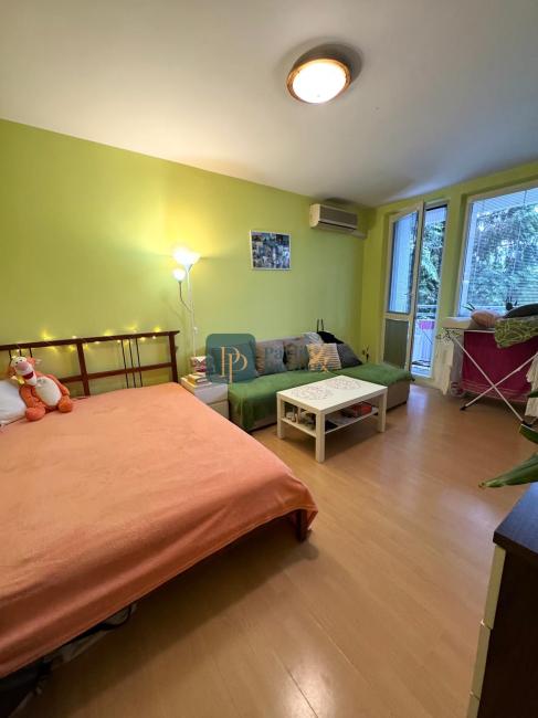 Predaj 1izbový byt Bratislava-Karlova Ves, loggia