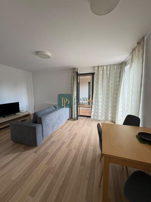Prenájom 3 izbový byt, 100m2 terasa, novostavba, parkovacie miesto