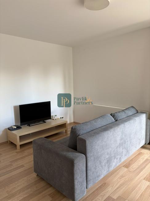 Prenájom 3 izbový byt, 100m2 terasa, novostavba, parkovacie miesto