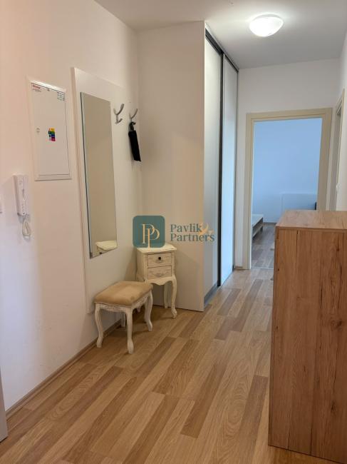 Prenájom 3 izbový byt, 100m2 terasa, novostavba, parkovacie miesto