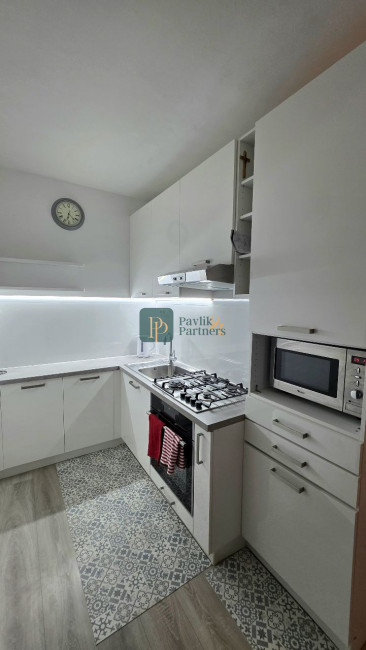 Prenájom 1 izbový byt Nitra - Čermáň, šatníky, loggia