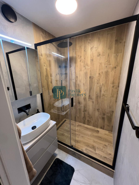 Prenájom krásny 2 izbový byt, balkón, 2x klimatizácia, Chrenová