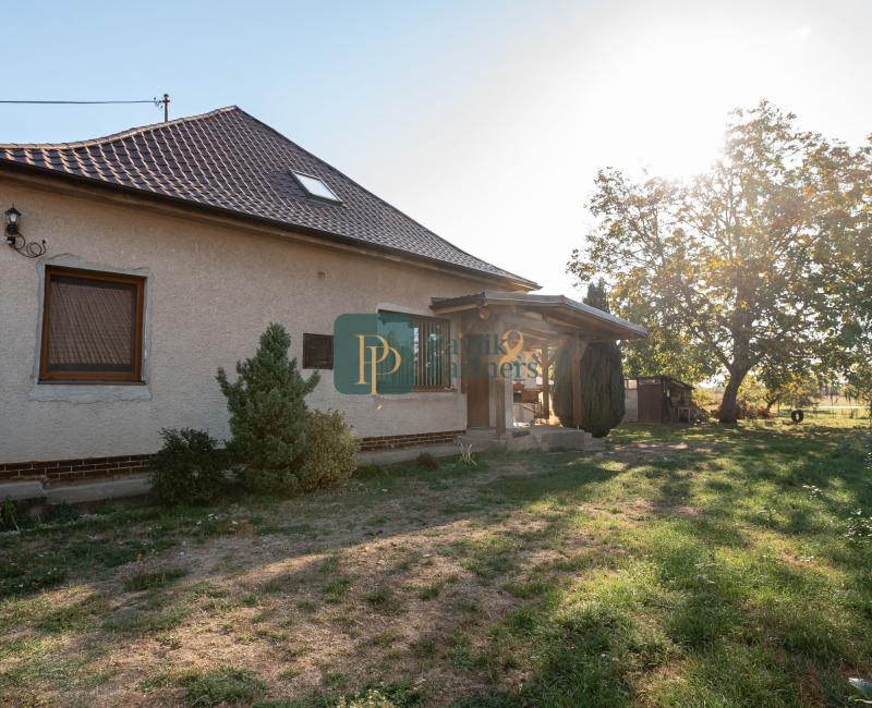Predaj 4.izbový rodinný dom, Mojmírovce, 21á pozemok EXKLUZÍVNE!