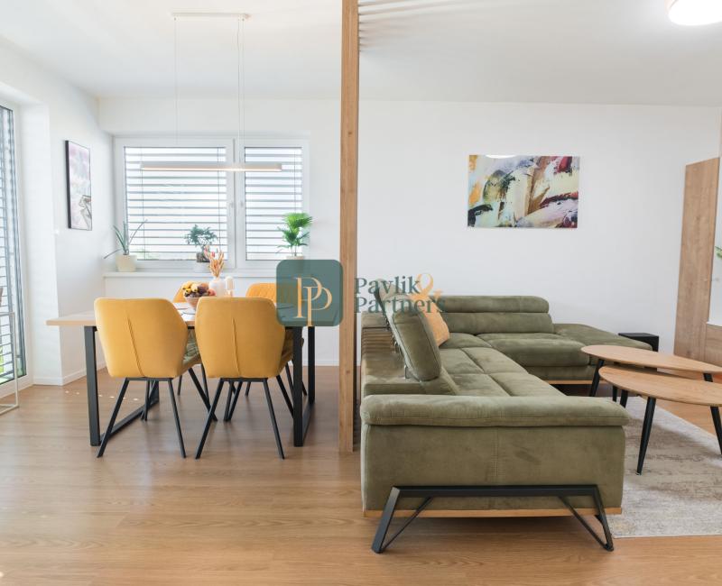 Predaj nadštandardný 2 izbový byt, novostavba, garážové státie, zariadený
