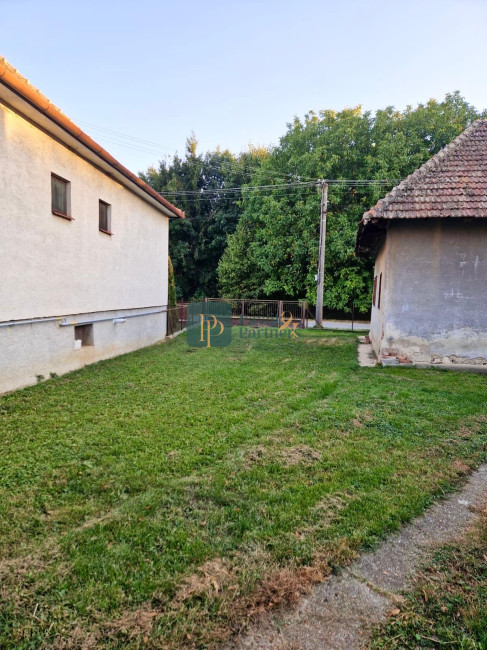 Predaj 4izbový RD Nové Sady, nádherný veľký 30á pozemok, EXKLUZÍVNE!