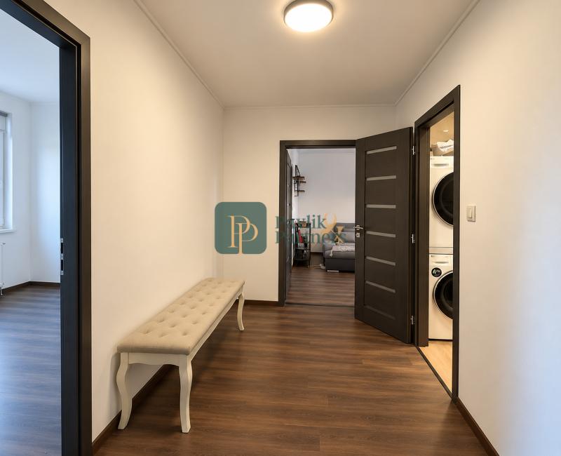 Na predaj zrekonštruovaný 3.5 izbový byt s loggiou Bratislava Zlaté Piesky