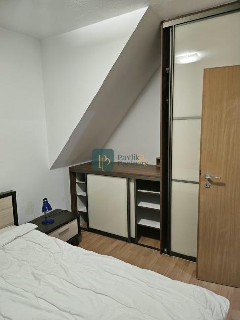Prenájom 2 izbový byt, zariadený, balkón, Martinák - Južná ul.