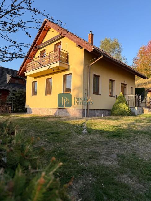 Predaj 4izbová chata Krahule, pozemok 4á EXKLUZÍVNE!