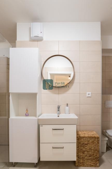 Predaj 2 izbový byt, 2x terasa, novostavba, zariadený