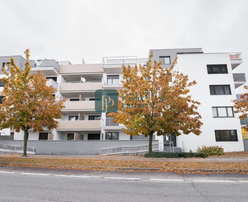 Predaj 2 izbový byt, 2x terasa, novostavba, zariadený