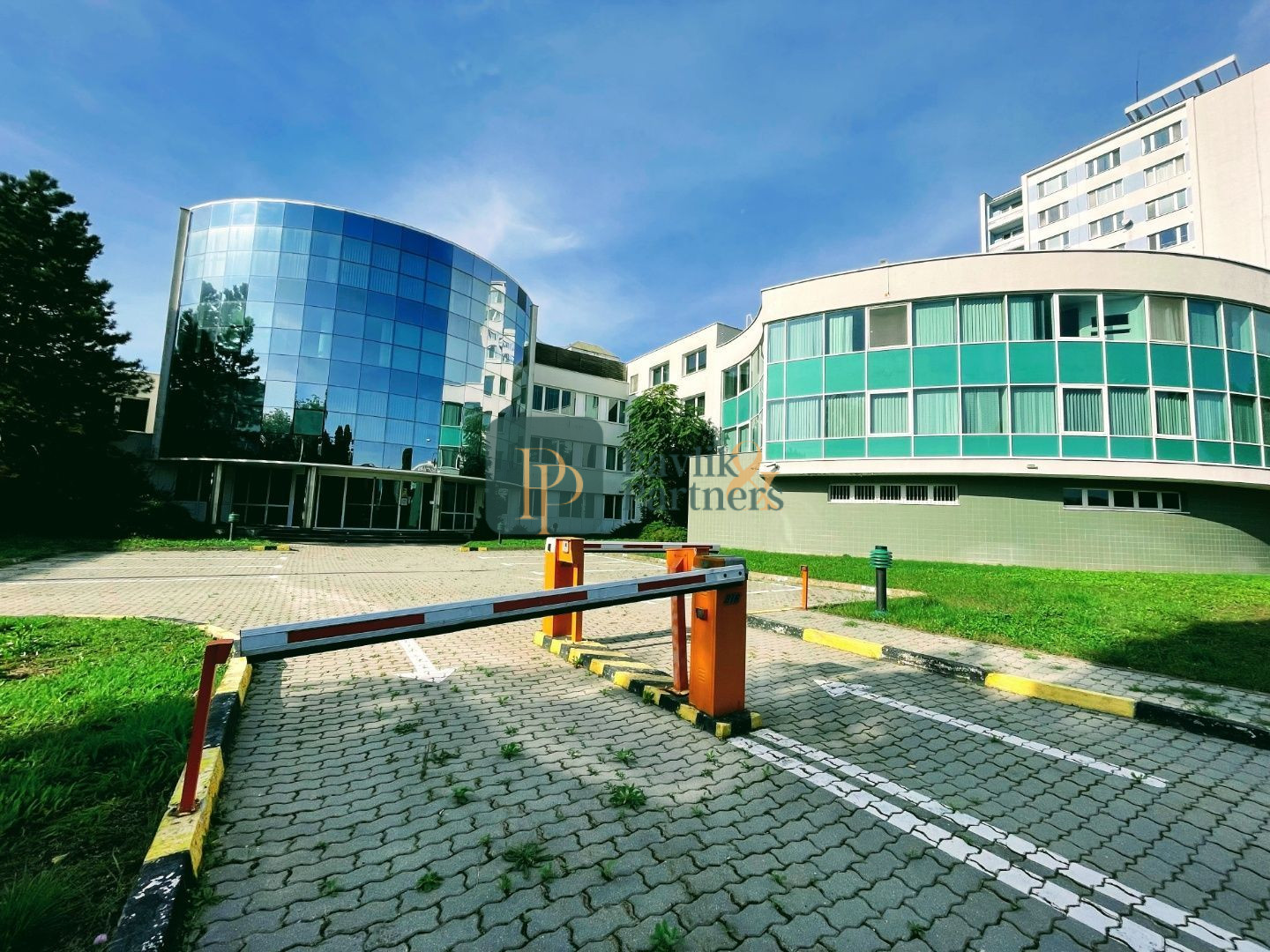 Predaj administratívna budova, Chrenová Nitra