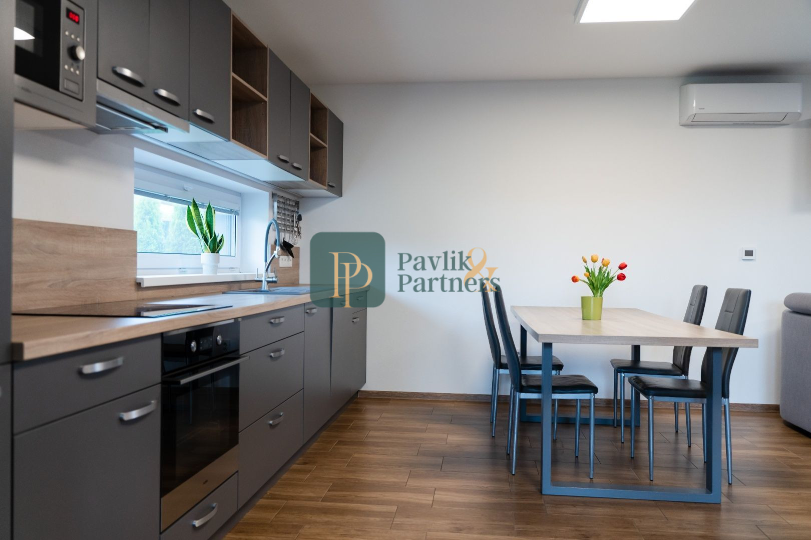 Predaj 4.izbový RD novostavba, 5a pozemok, Čechynce