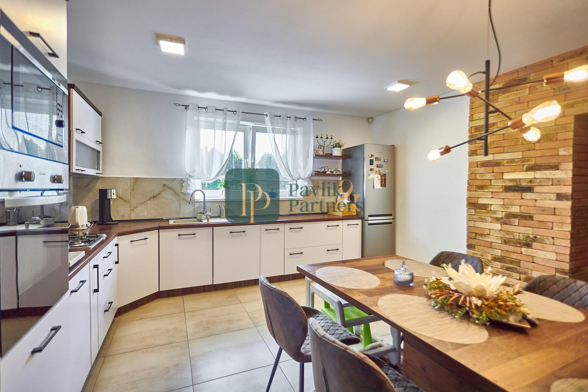 Predaj 4 izbový rodinný dom, 5,5á pozemok, Šoporňa