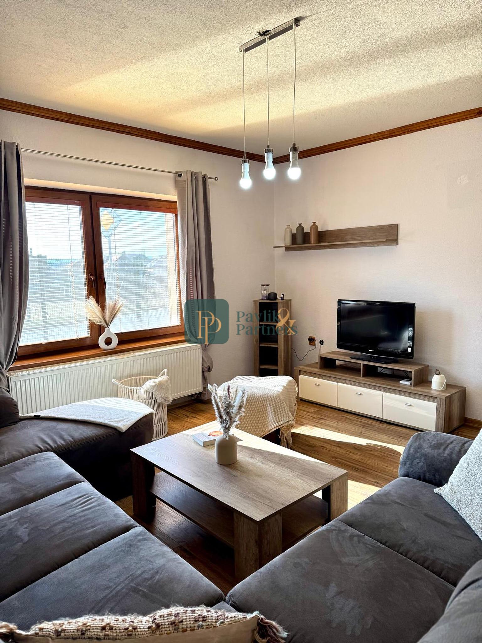 Predaj 3 izbový rodinný dom, 4,5á pozemok, Nitra