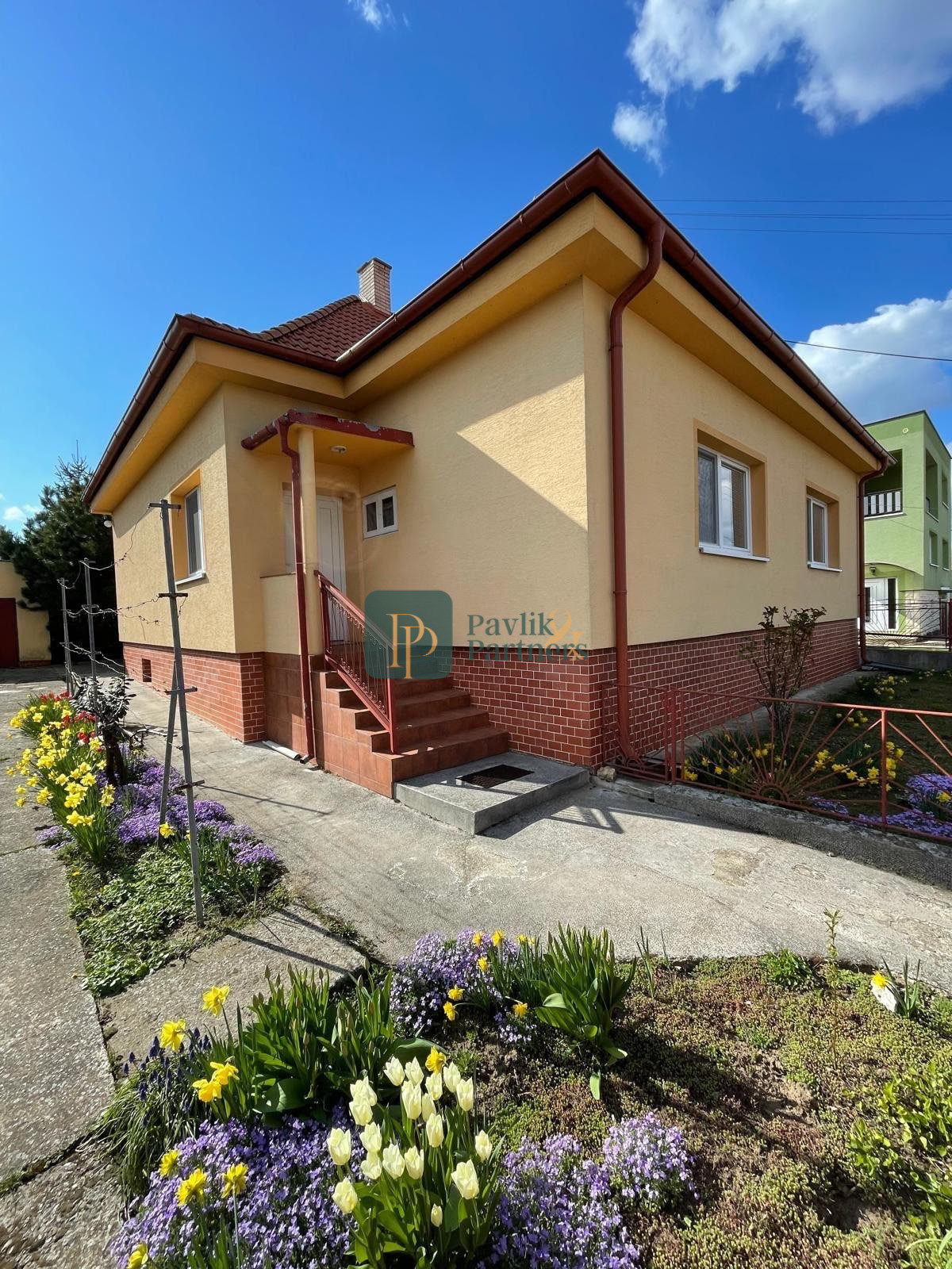 Predaj 3 izbový rodinný dom, garáž, 11,5á pozemok, pri Nitre EXKLUZÍVNE!