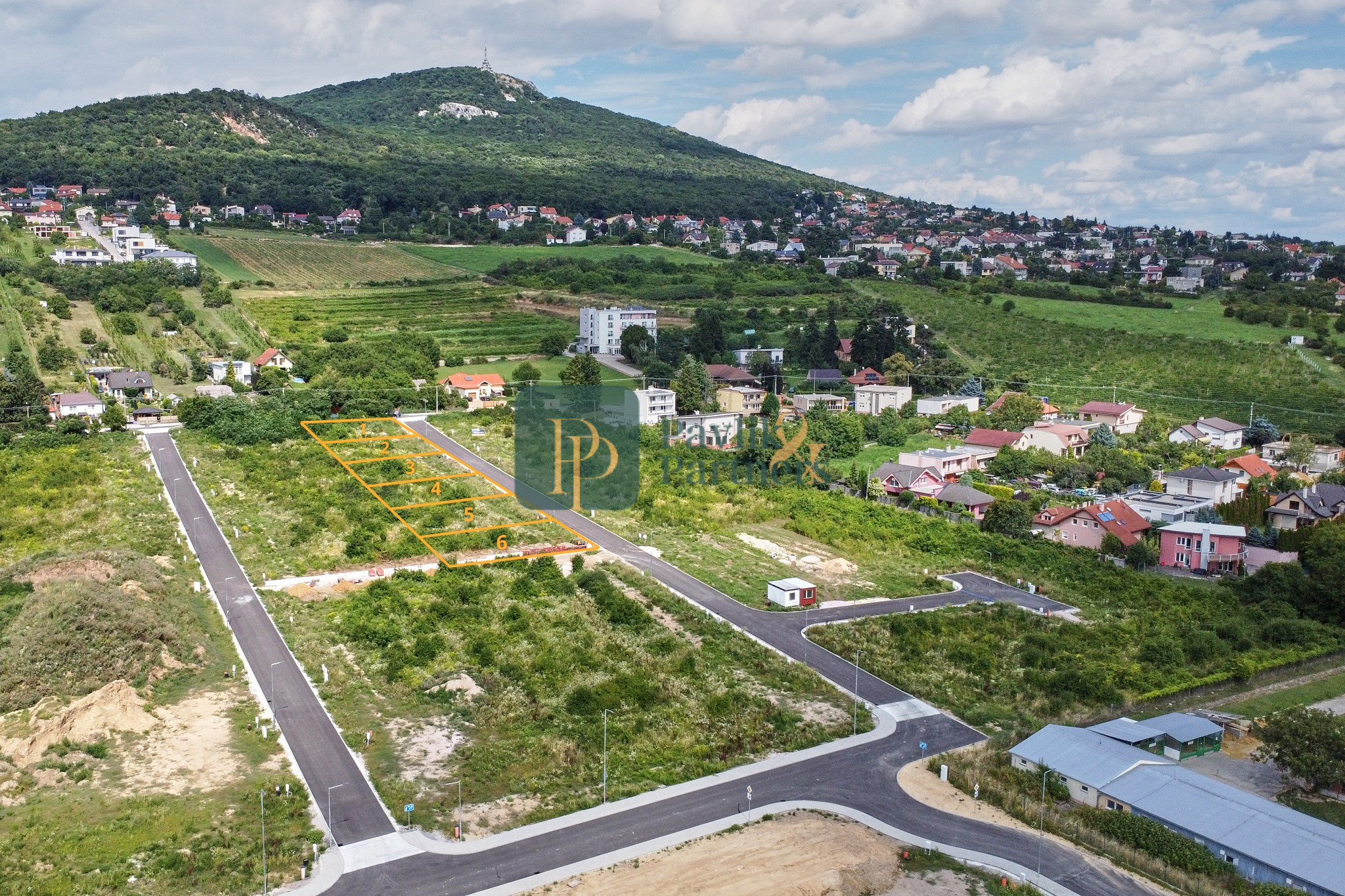 Predaj stavebný pozemok, novovybudovaná lukratívna lokalita, Šindolka- Zobor