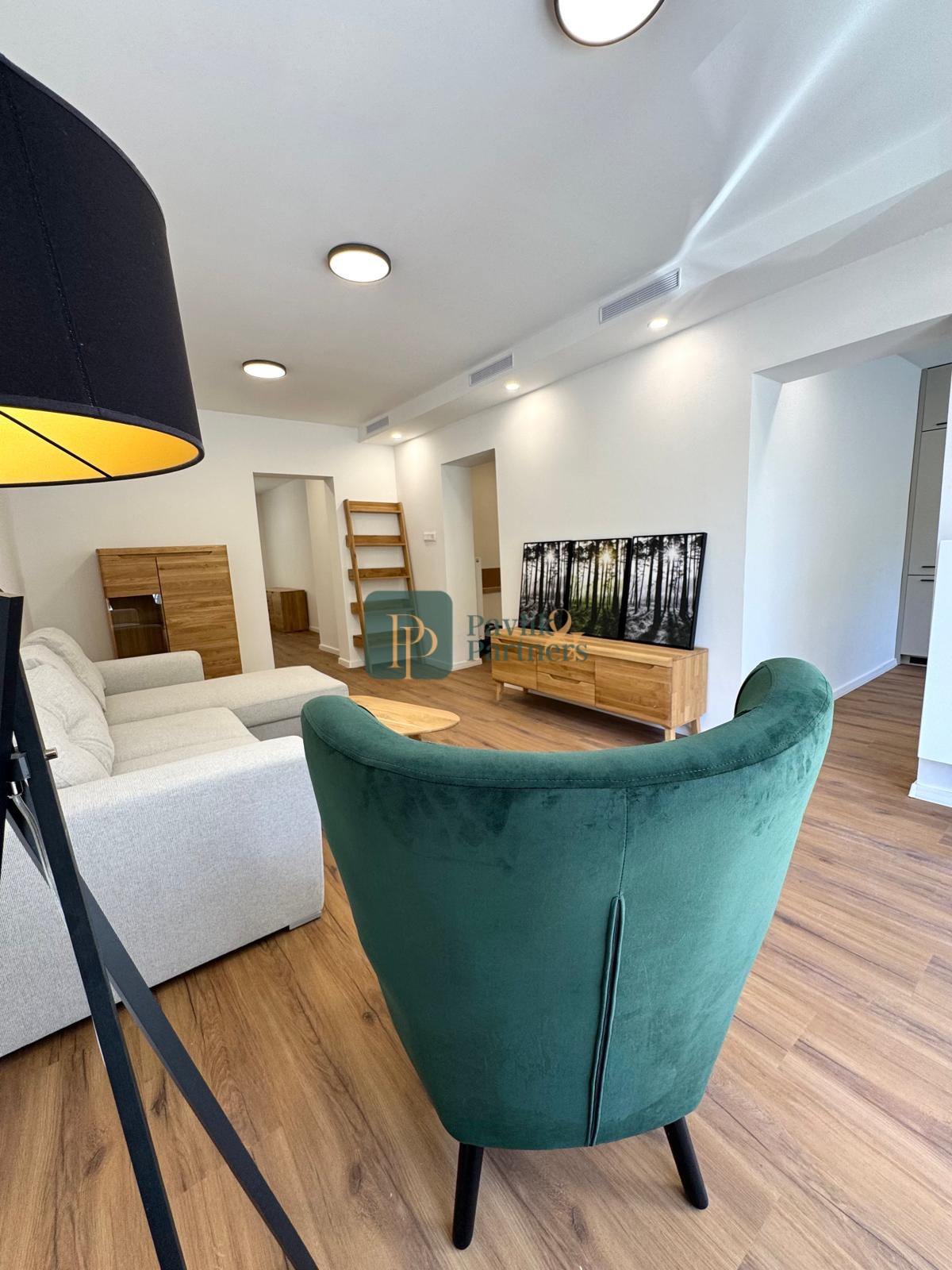 Predaj 2 izbový byt Kremnica, tehla, úplne nová rekonštrukcia, NOVÁ CENA!