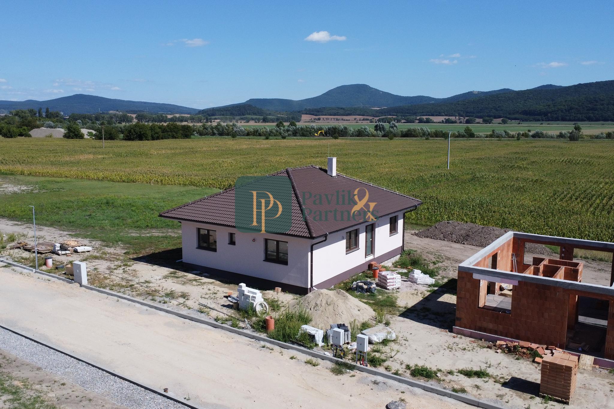 Predaj 4 izbový rodinný dom, novostavba, Jelšovce, krásne výhľady