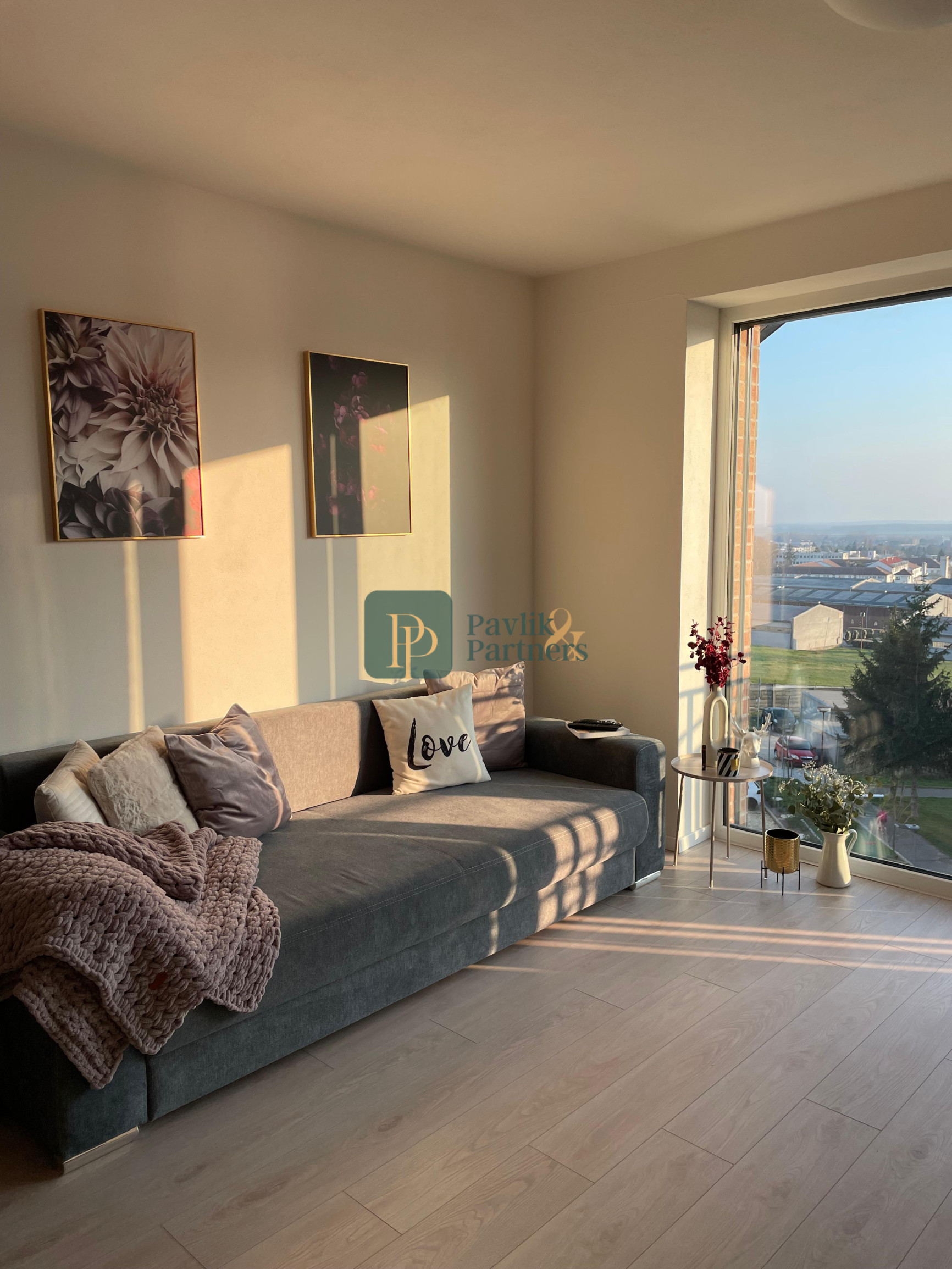 Prenájom pekný, slnečný 1izbový byt, balkón, novostavba Jelenecká