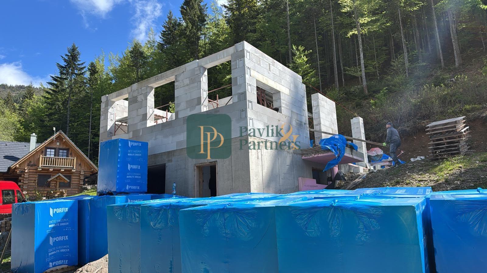 Predaj nadštandardná 4 izbová rekreačná chata, novostavba, garáž, Nízke Tatry
